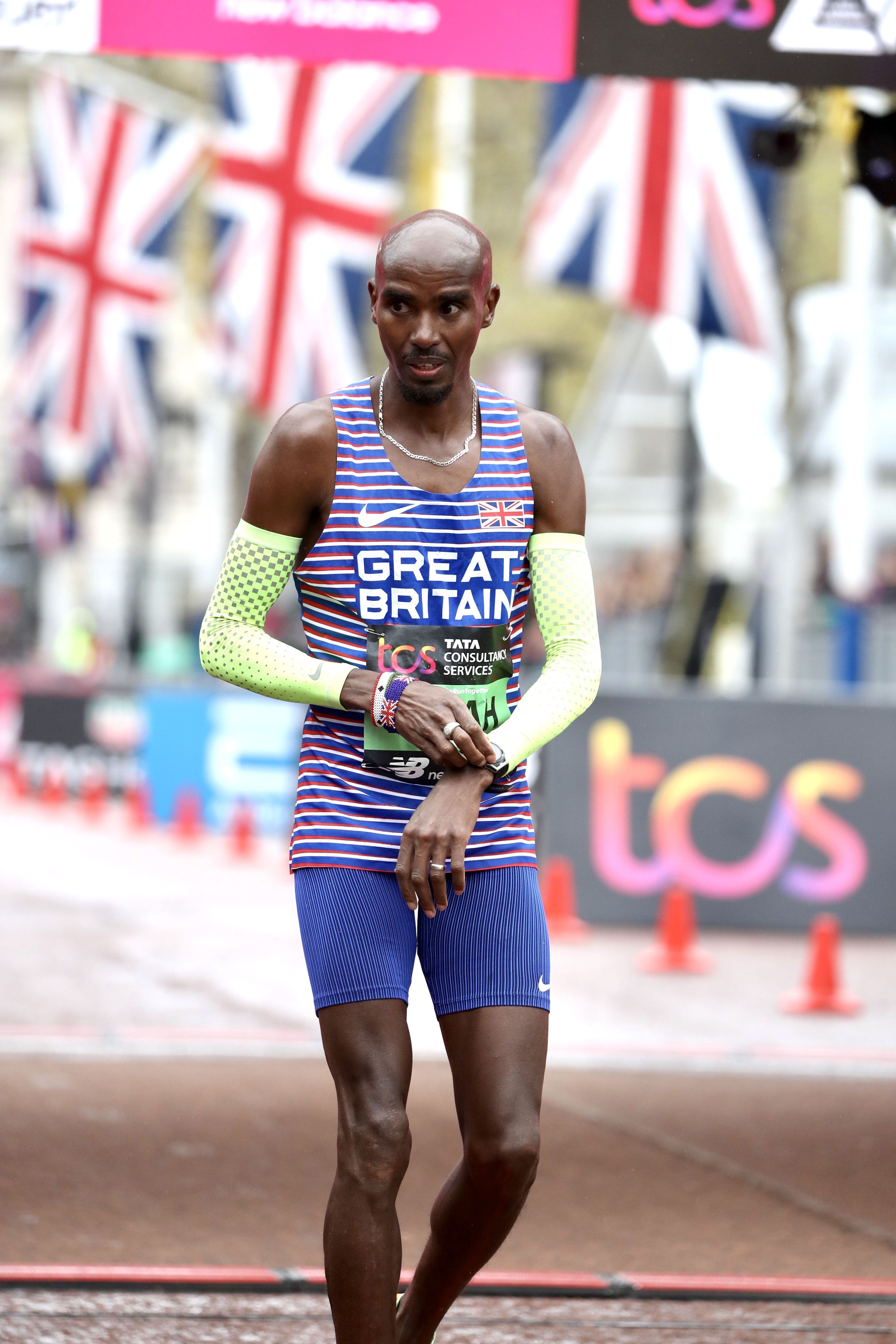 Mo farah london marathon a world-class showcase of endurance