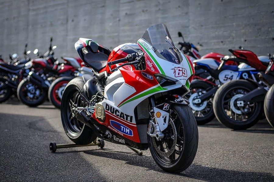 Nicky hayden ducati fast-paced moments in motogp history unveil excitement