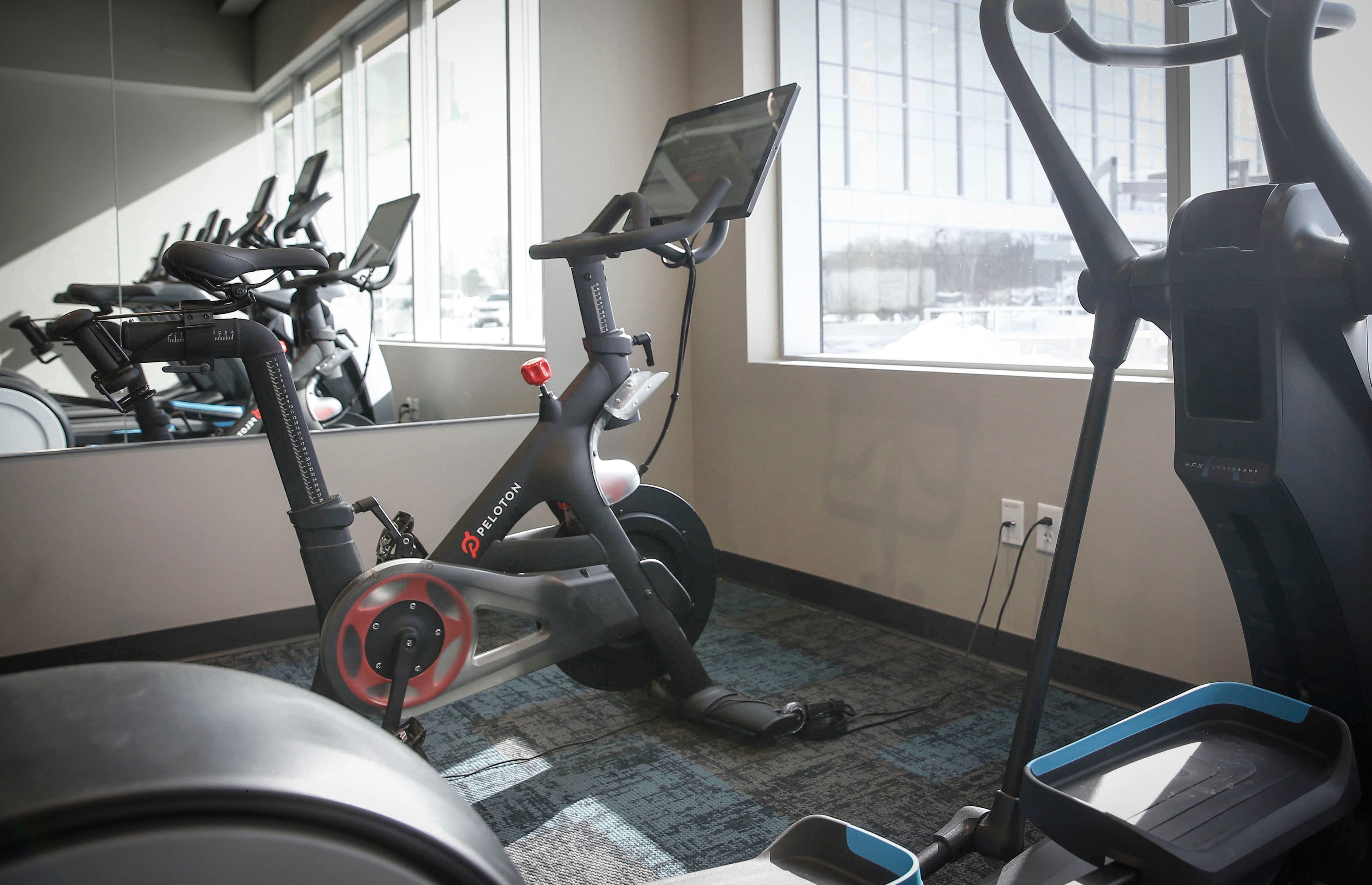 Persevering through challenges with peloton naples for fitness success