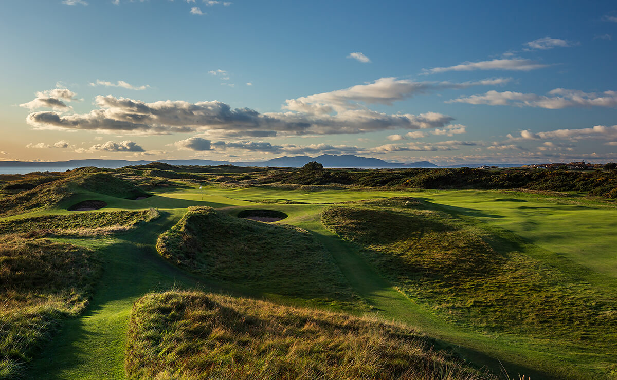 Determined to conquer the postage stamp golf hole challenge today