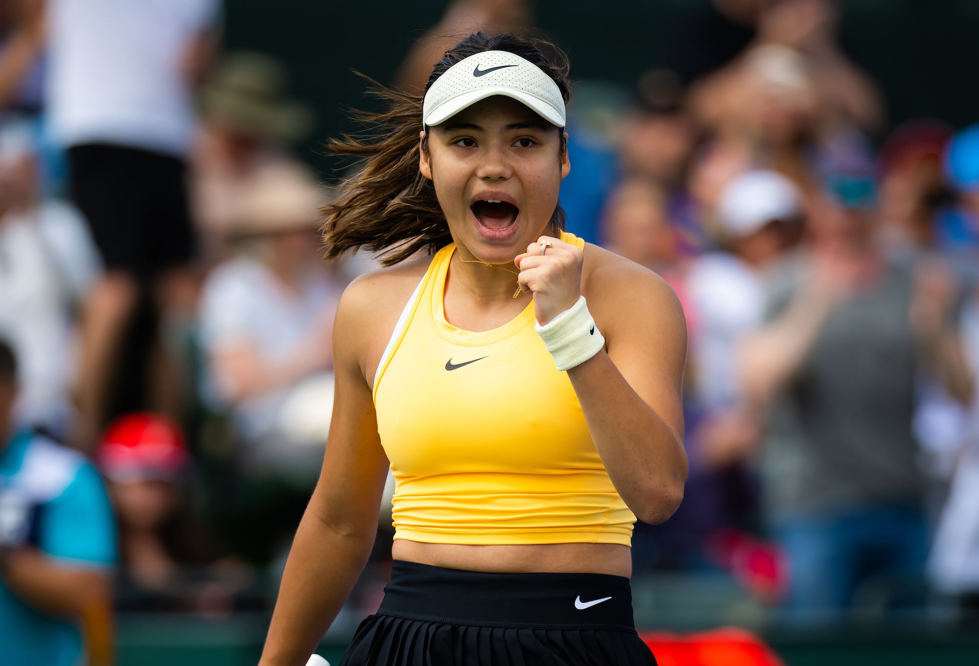 High-impact moments of emma raducanu at indian wells 2023 shine
