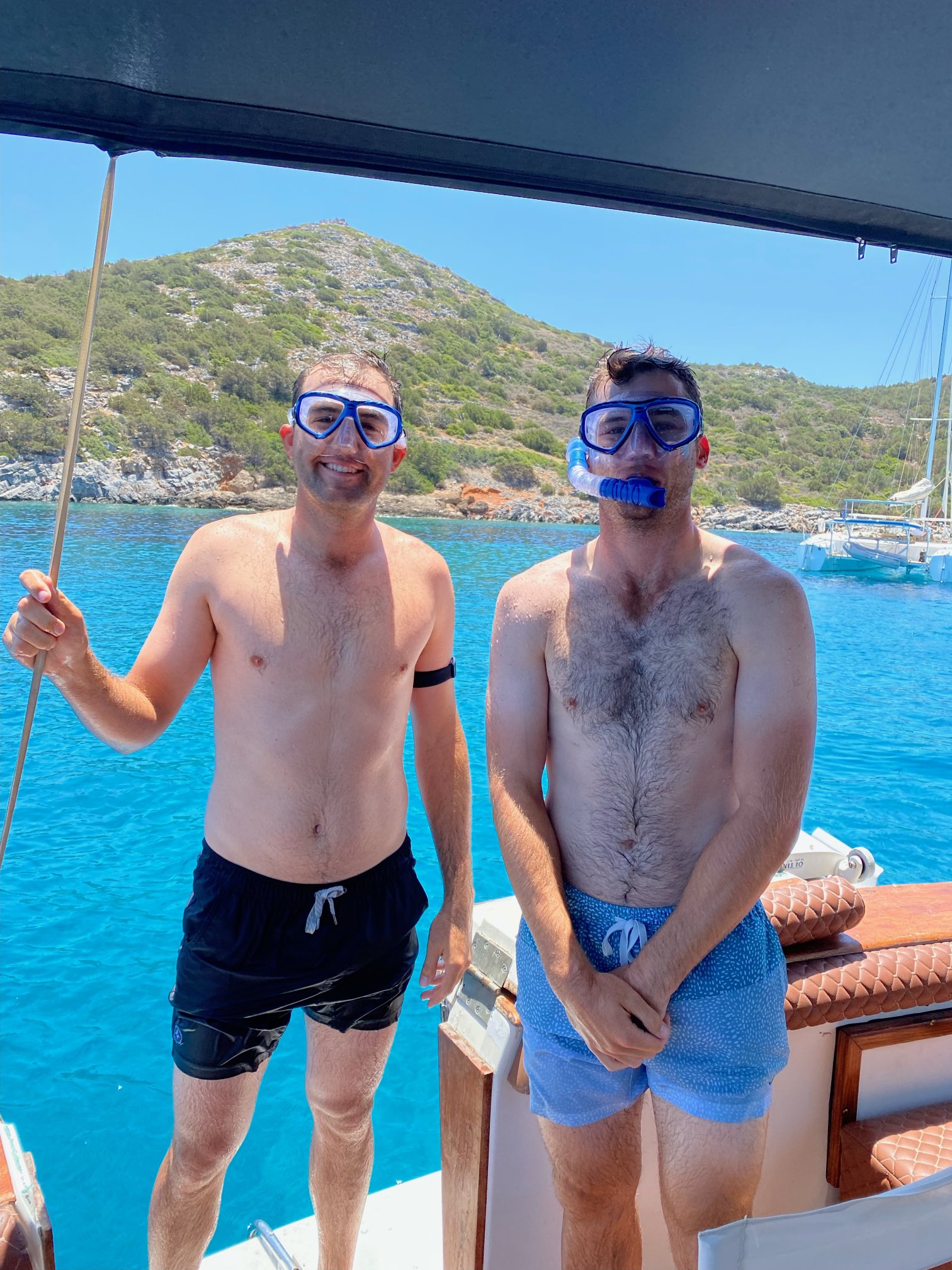 Fast-paced moments of sam burns shirtless reveal his athleticism