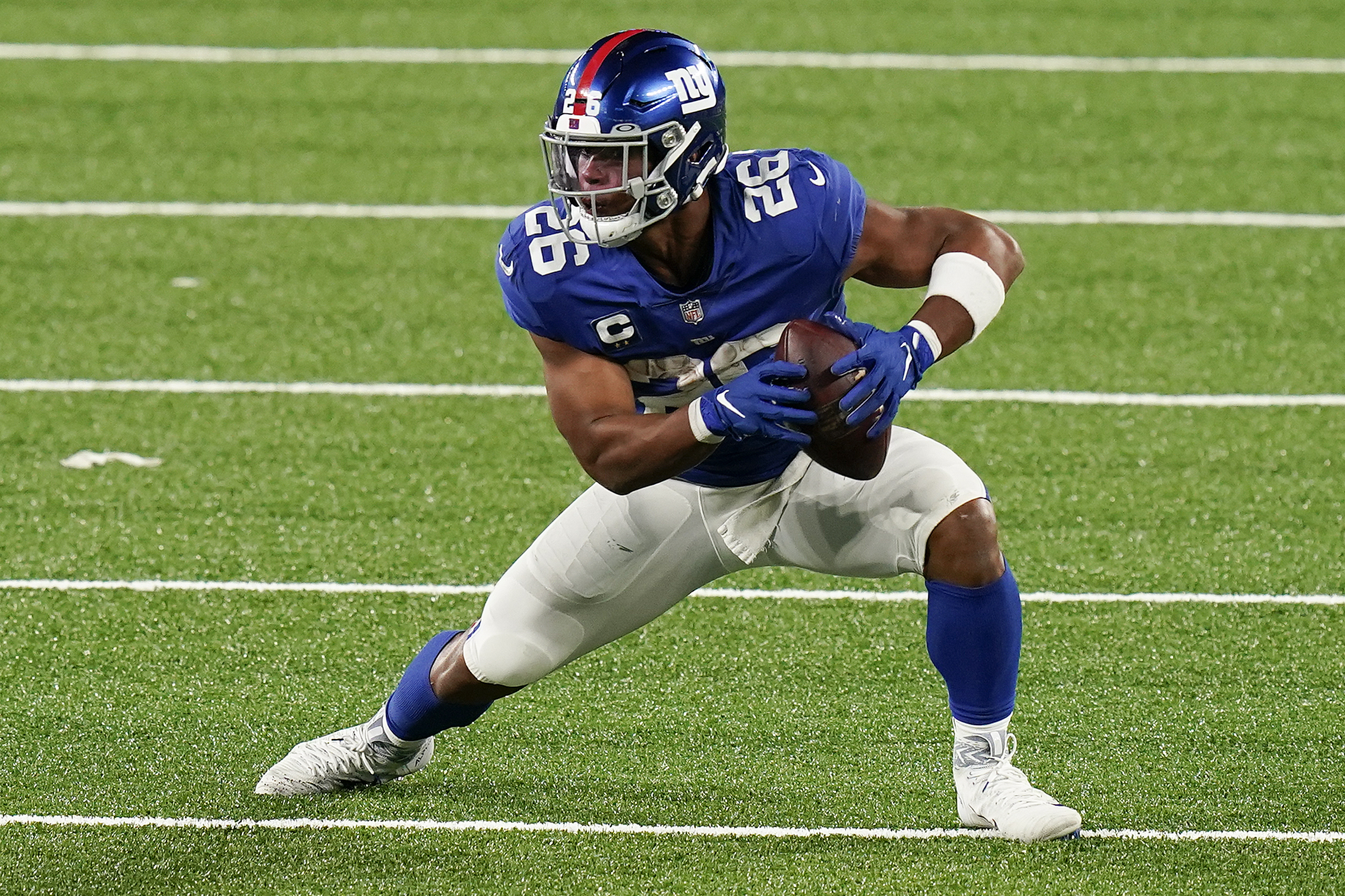 Saquon barkley drip showcases luxurious style and athletic flair