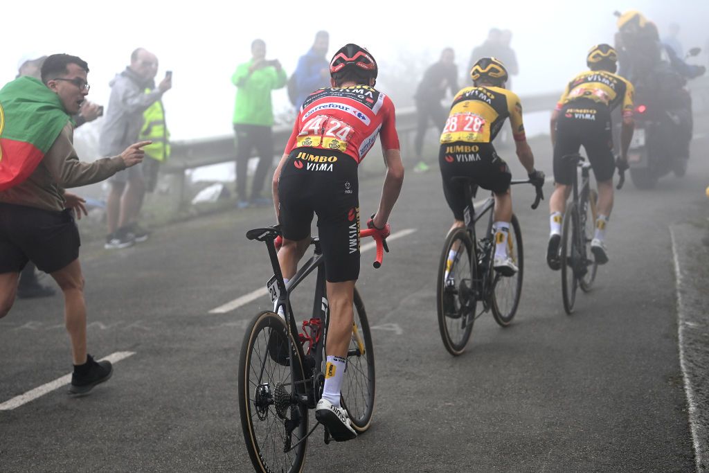 Jonas vingegaard sepp kuss fierce rivalry fuels cycling excellence