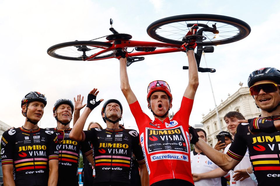 Contemporary rivalry between sepp kuss and primoz roglic unfolds