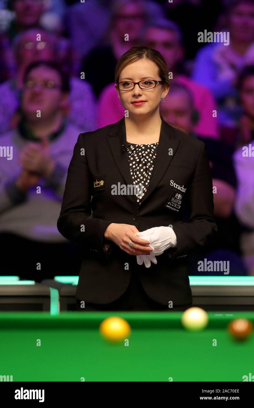 Snooker referee powerful insights into the world of professional sports