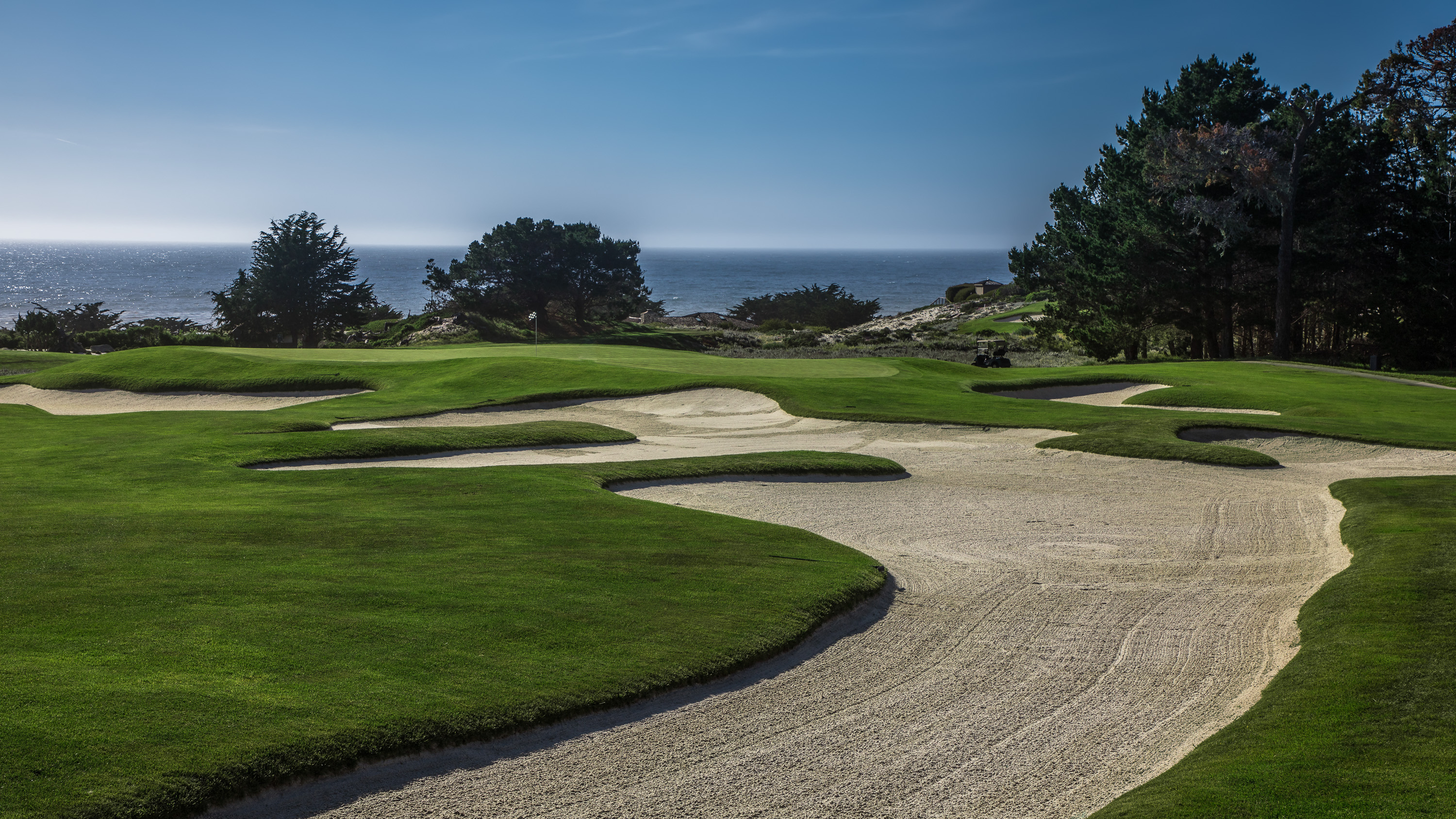 Discover spyglass hill hole by hole for an unforgettable journey