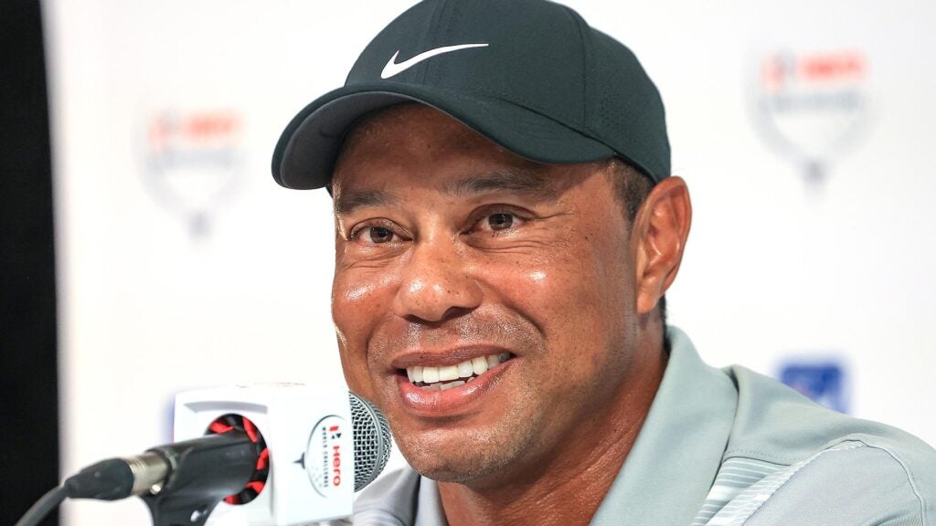 Motivated by passion here is a captivating recent picture of tiger woods
