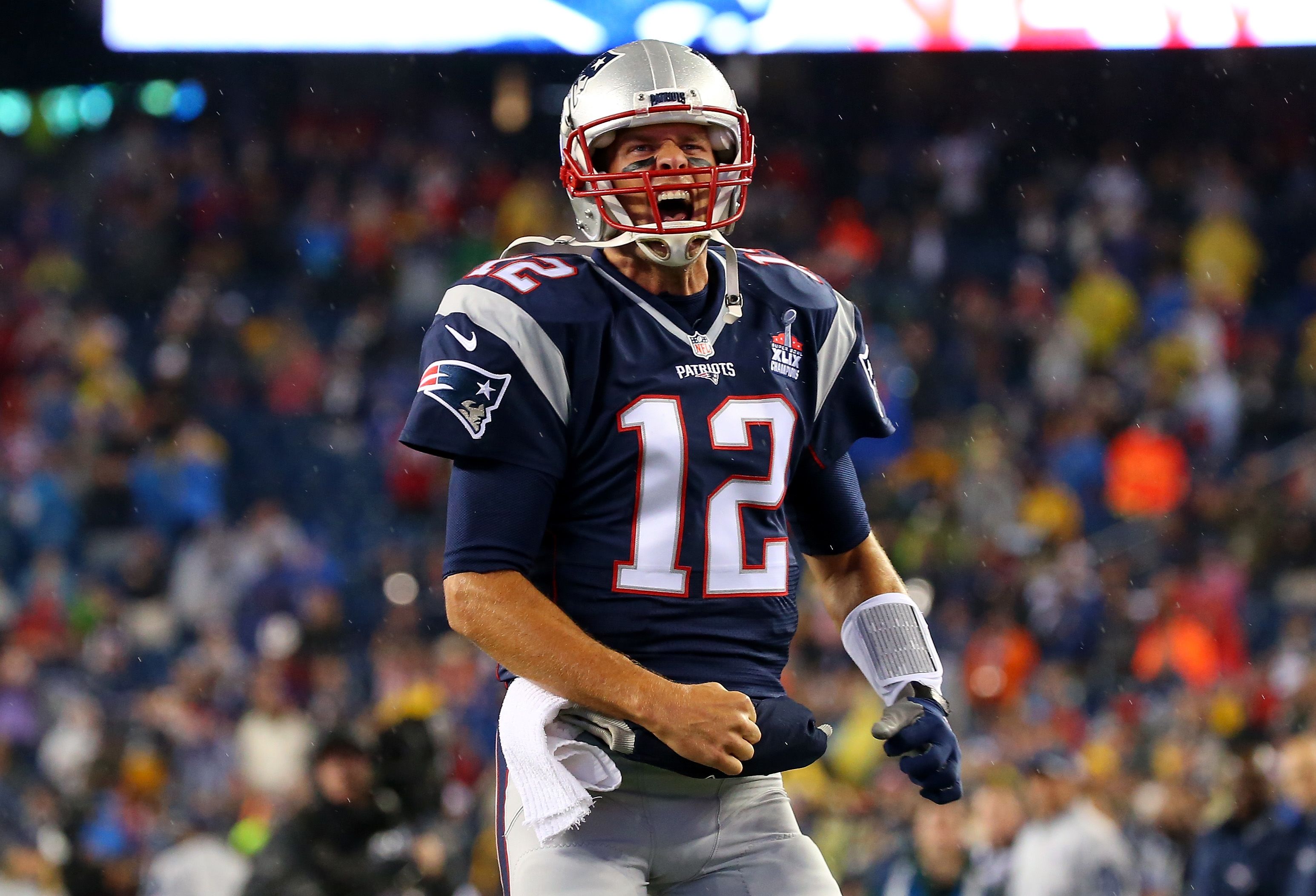 Tom brady iconic photo captures the essence of sporting greatness