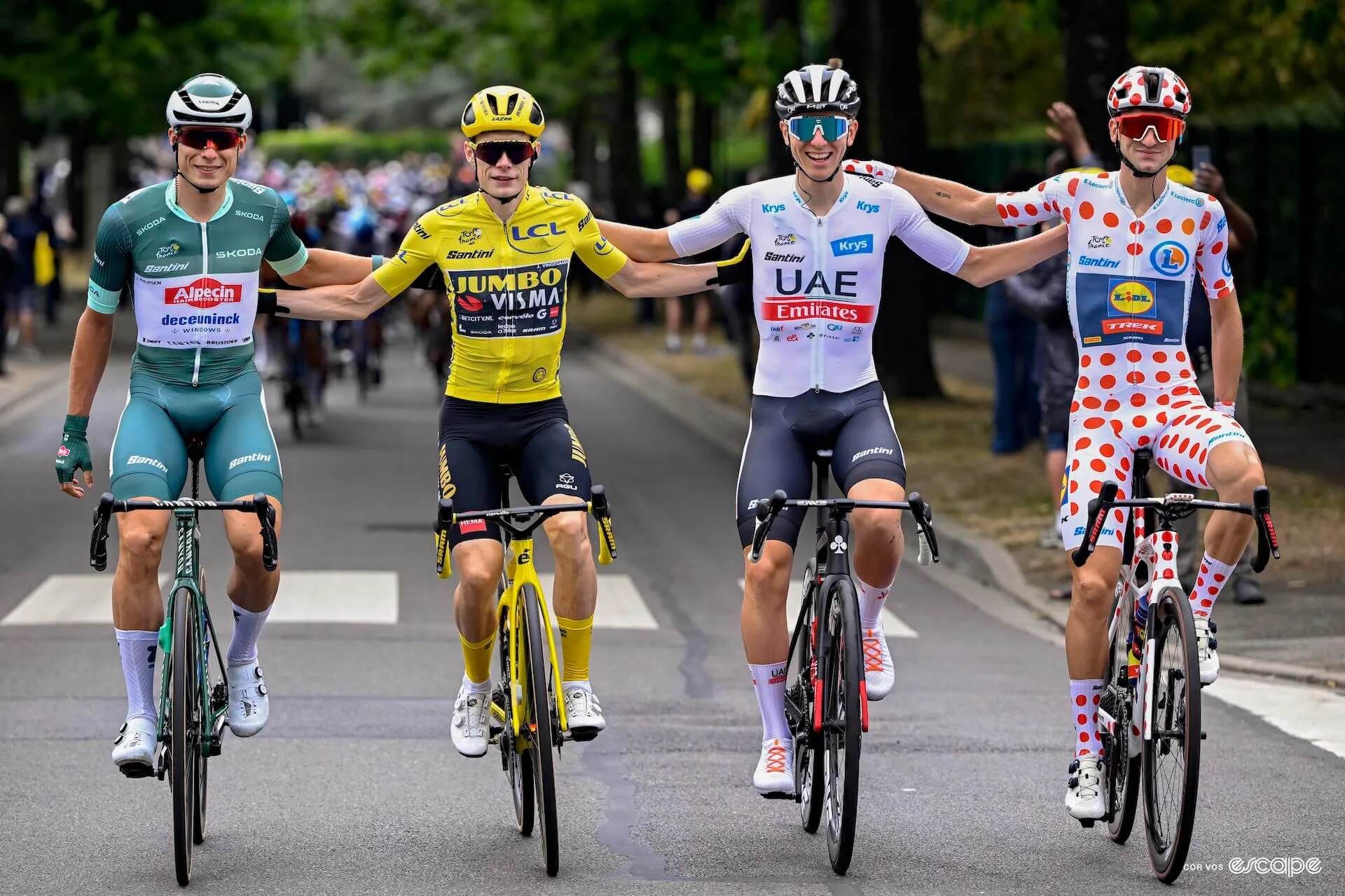 Tour de france 2023 images capturing thrilling moments of the race