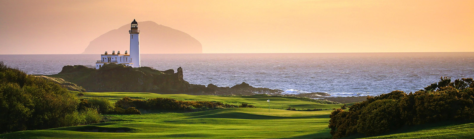 Turnberry golf course photos showcasing iconic landscapes and moments