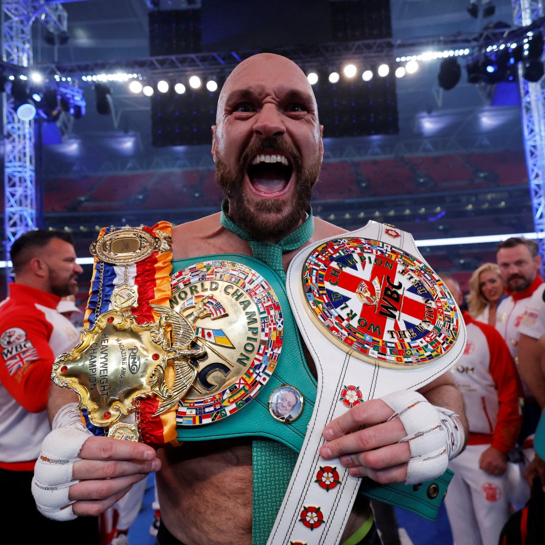 Fast-paced tyson fury belt battles showcasing his legendary power