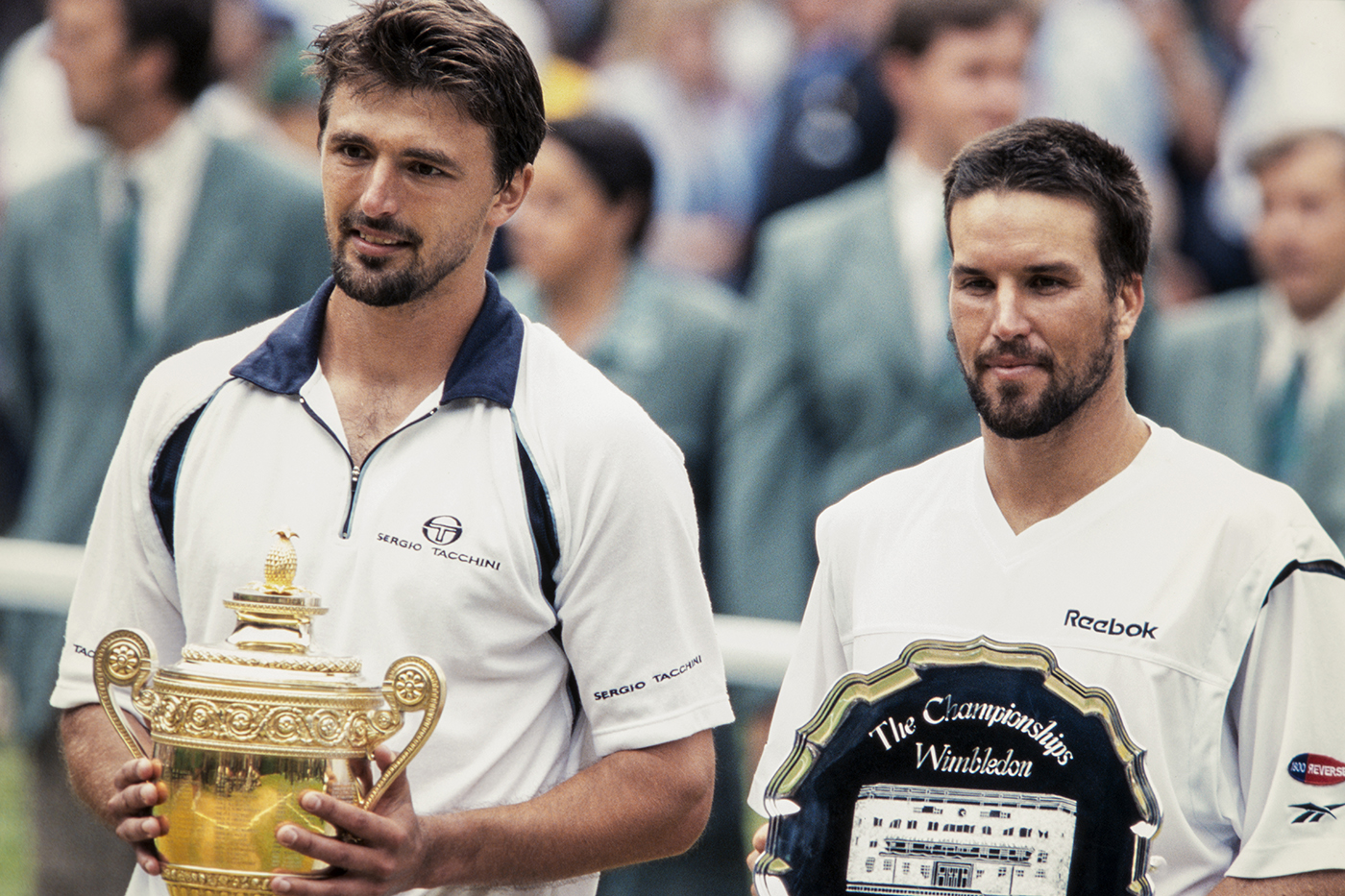 Elite moments from wimbledon 2001 that defined tennis history